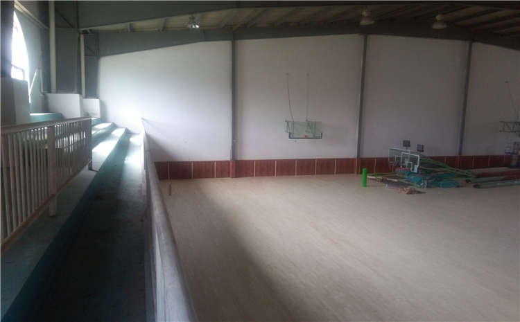 企口體育運(yùn)動地板廠商